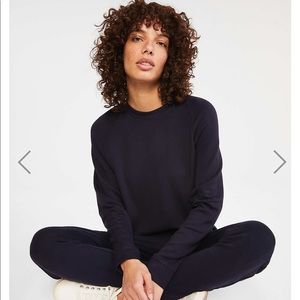 NWT Lou & Grey Sweatshirt Black, Medium